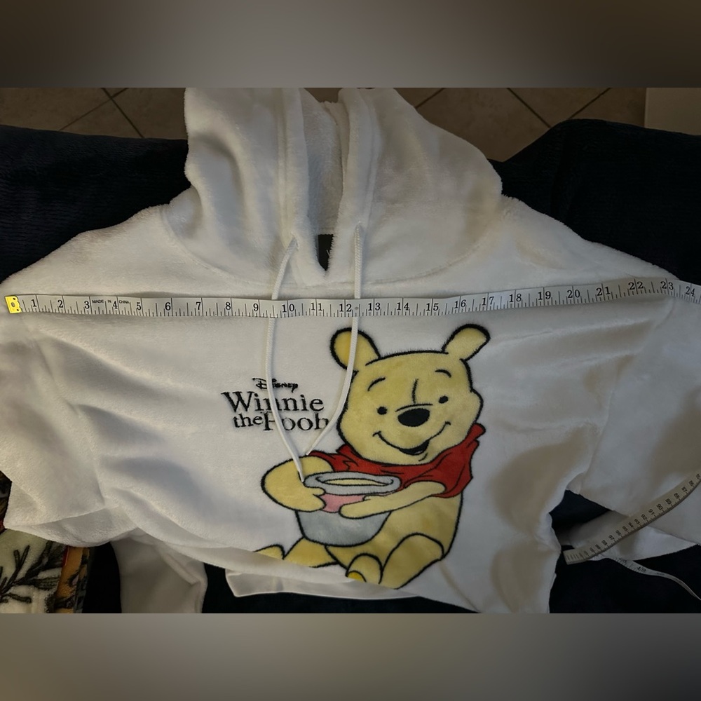 Disney Winnie the Pooh white hoodie - Picture 7 of 12